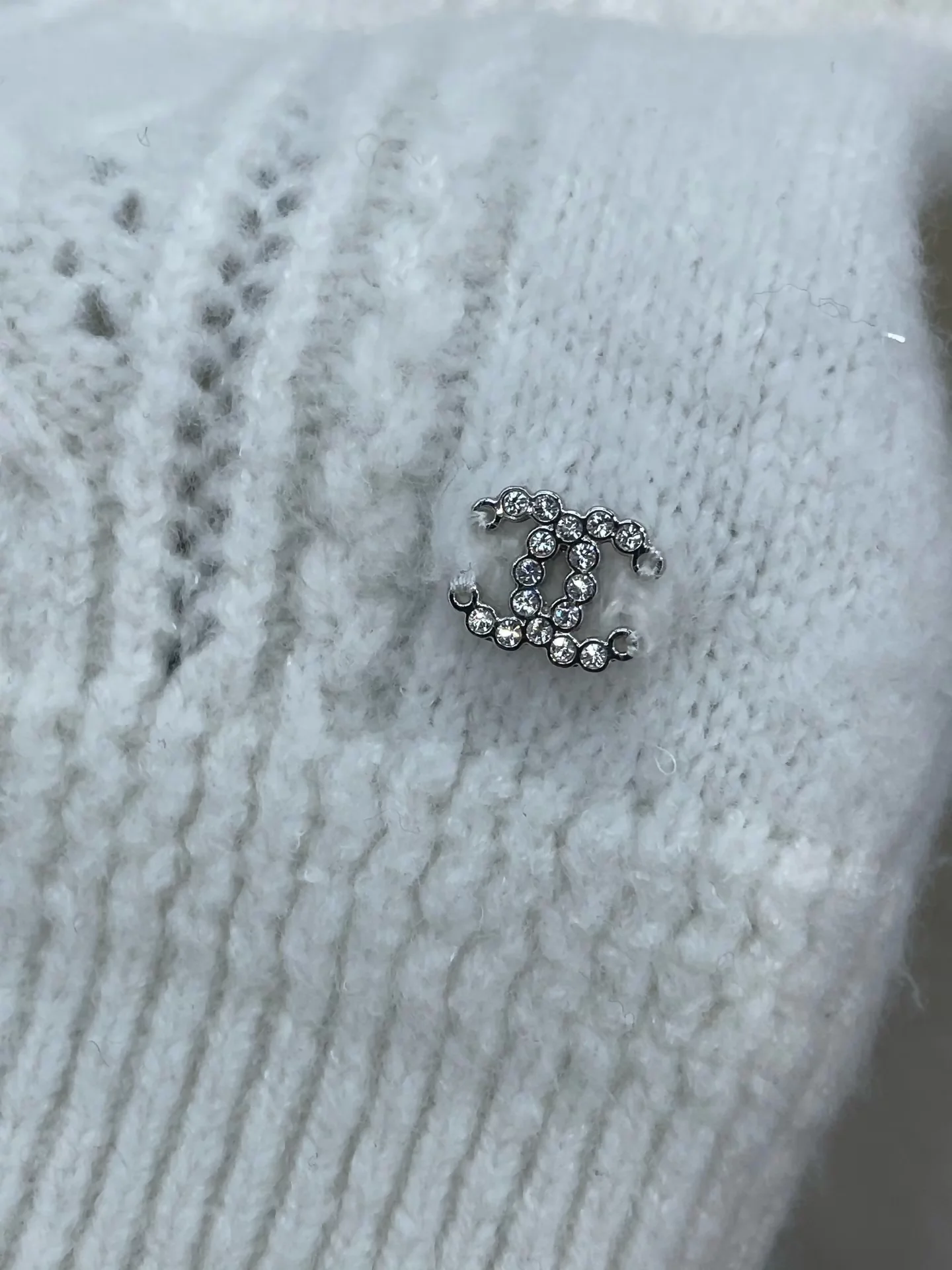 Chanel 23N Ski Collection Knitted Turtleneck Cashmere Sweater - Image 3