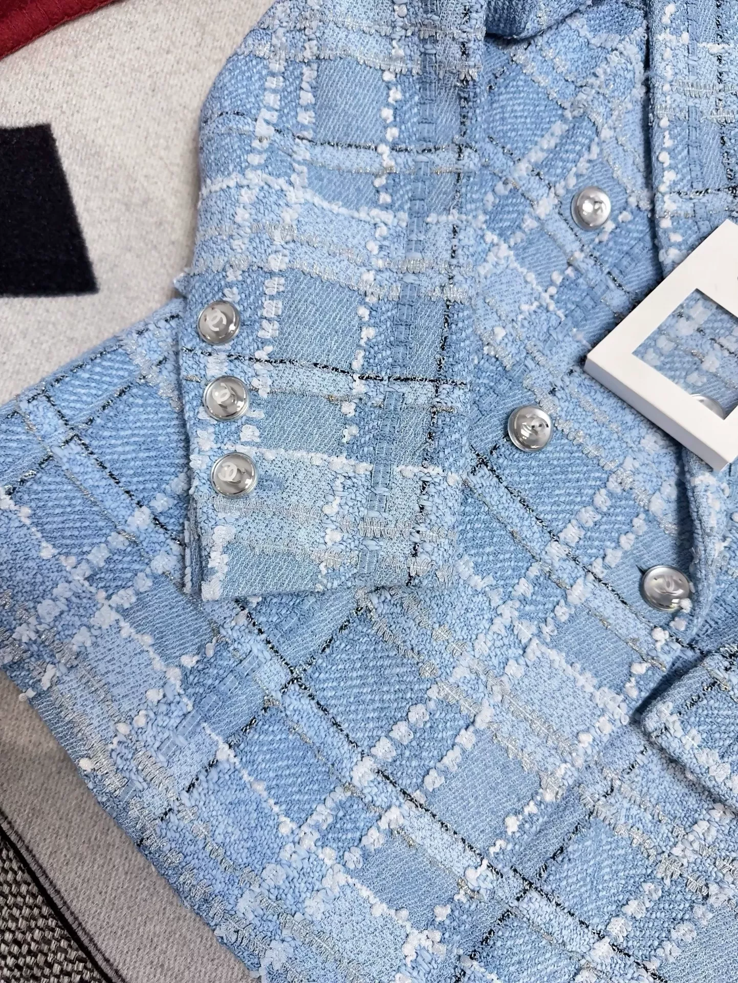 Chanel 23P blue tweed jacket - Image 3