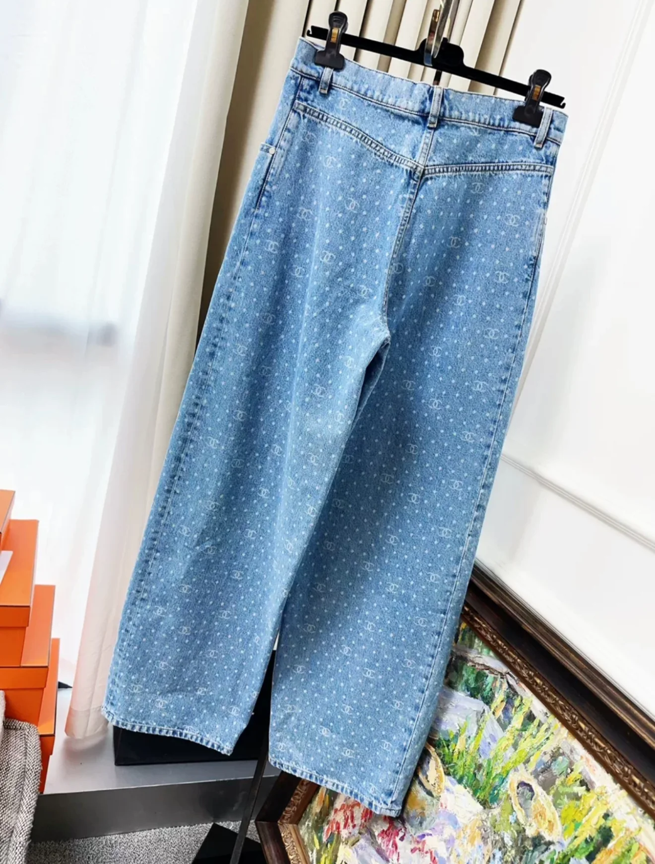 Chanel 23P Boyfriend polka dots denim pants - Image 2