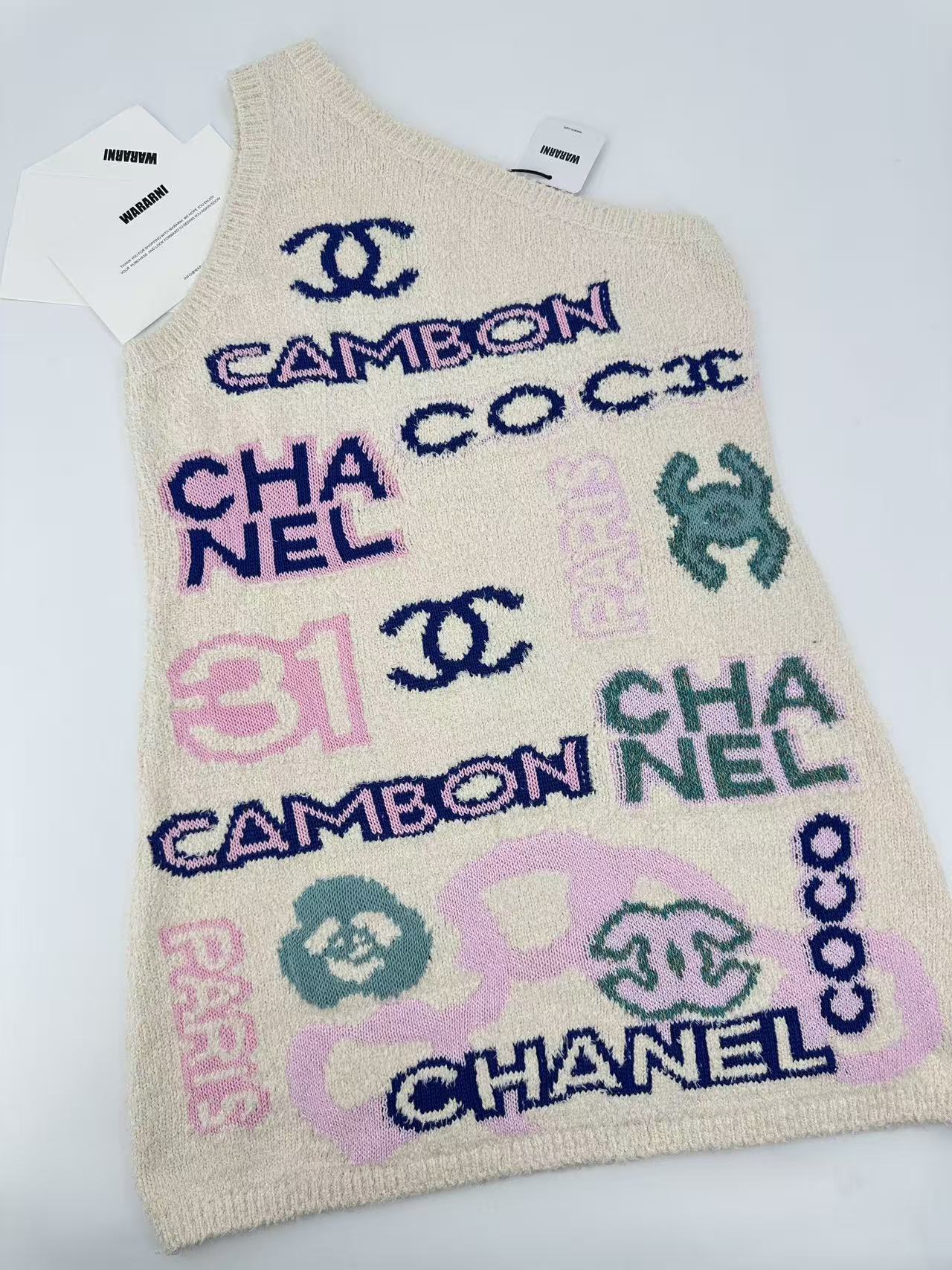 Chanel 23P Off shoulder knitted dress