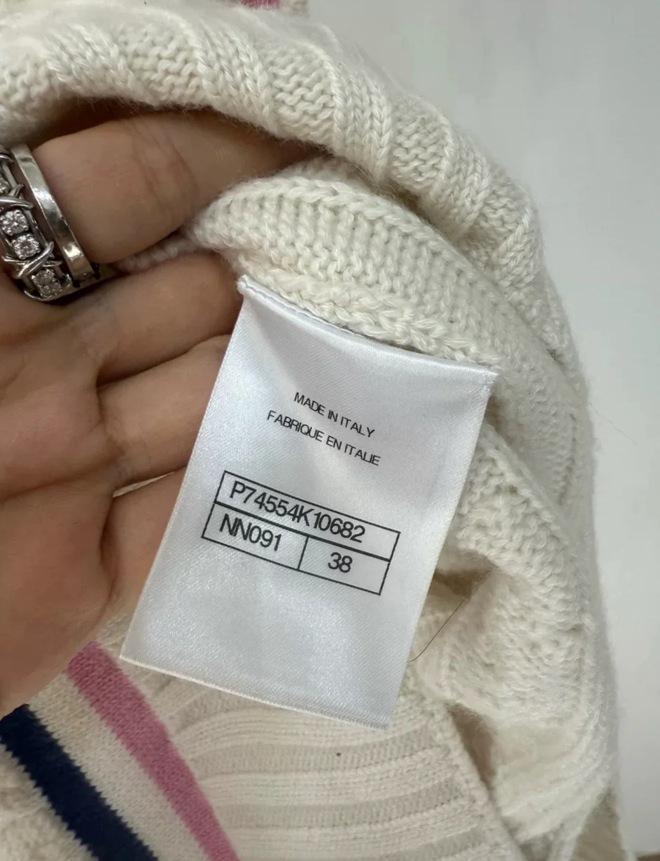 Chanel 23P ecru & pink knit dress - Image 4