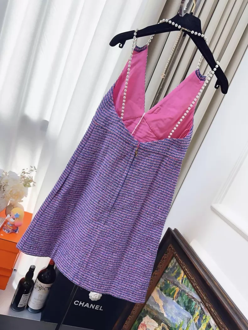 Chanel 23P purple tweed pearl dress - Image 2