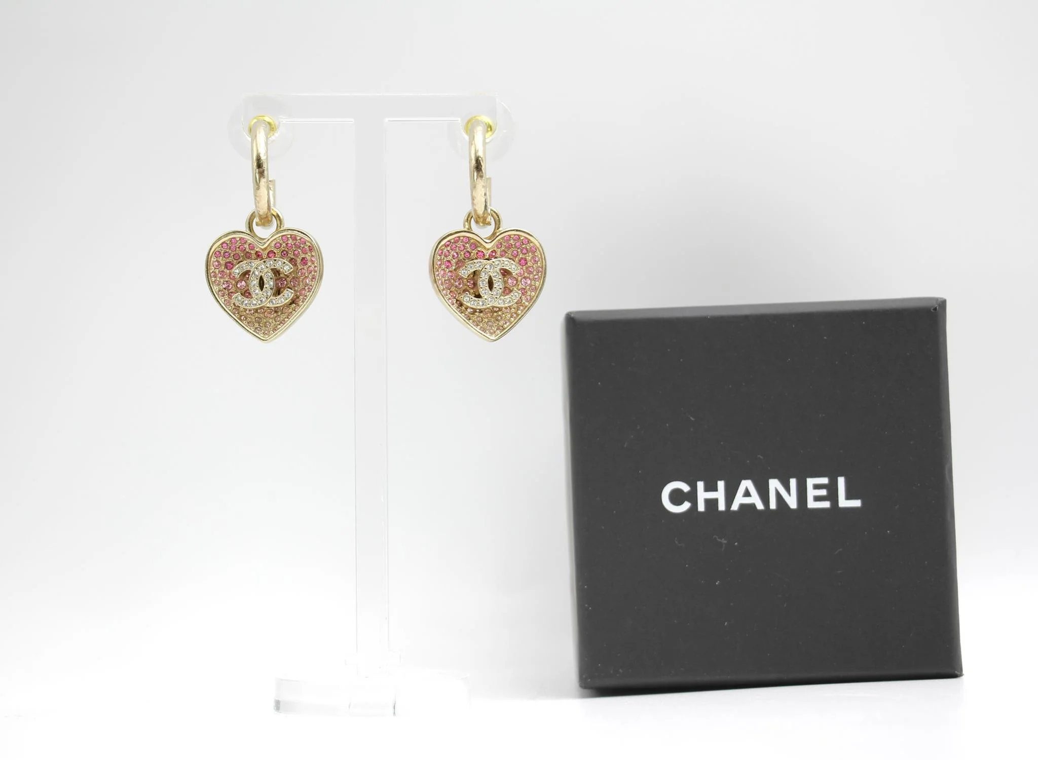 Chanel 23P Rhinestone Peach Pink Double-Sided Love Pendant Earrings - Image 2