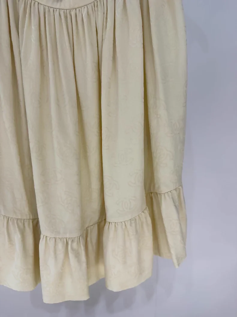 Chanel 23S CC logo light yellow ruffled midi skirt - Image 3
