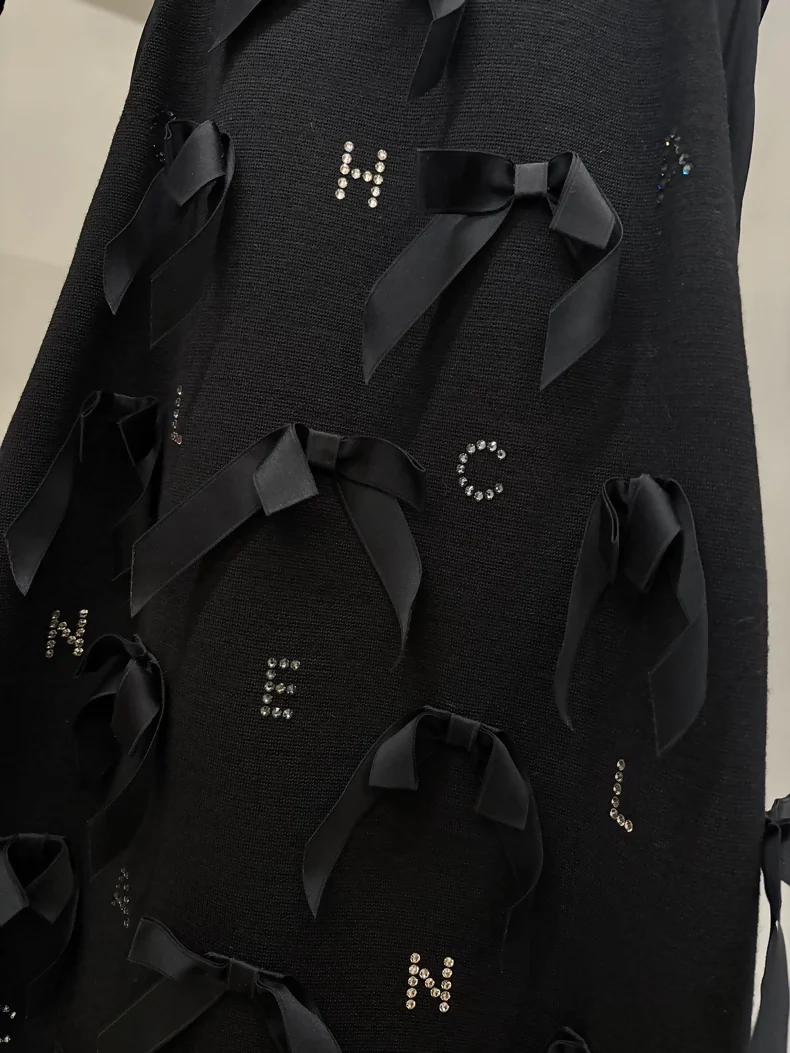 Chanel 23s Black Bow Rhinestone Dress - Image 4