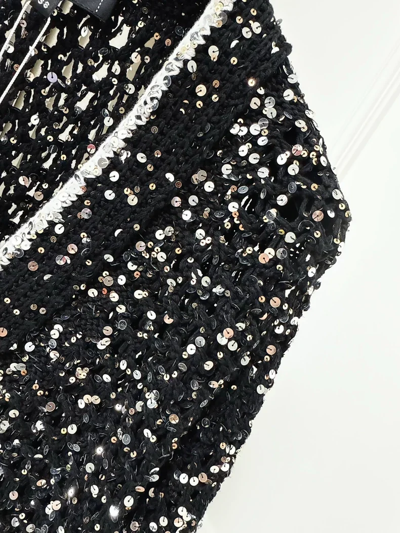 Chanel 23S black sequined cardigan - Image 2