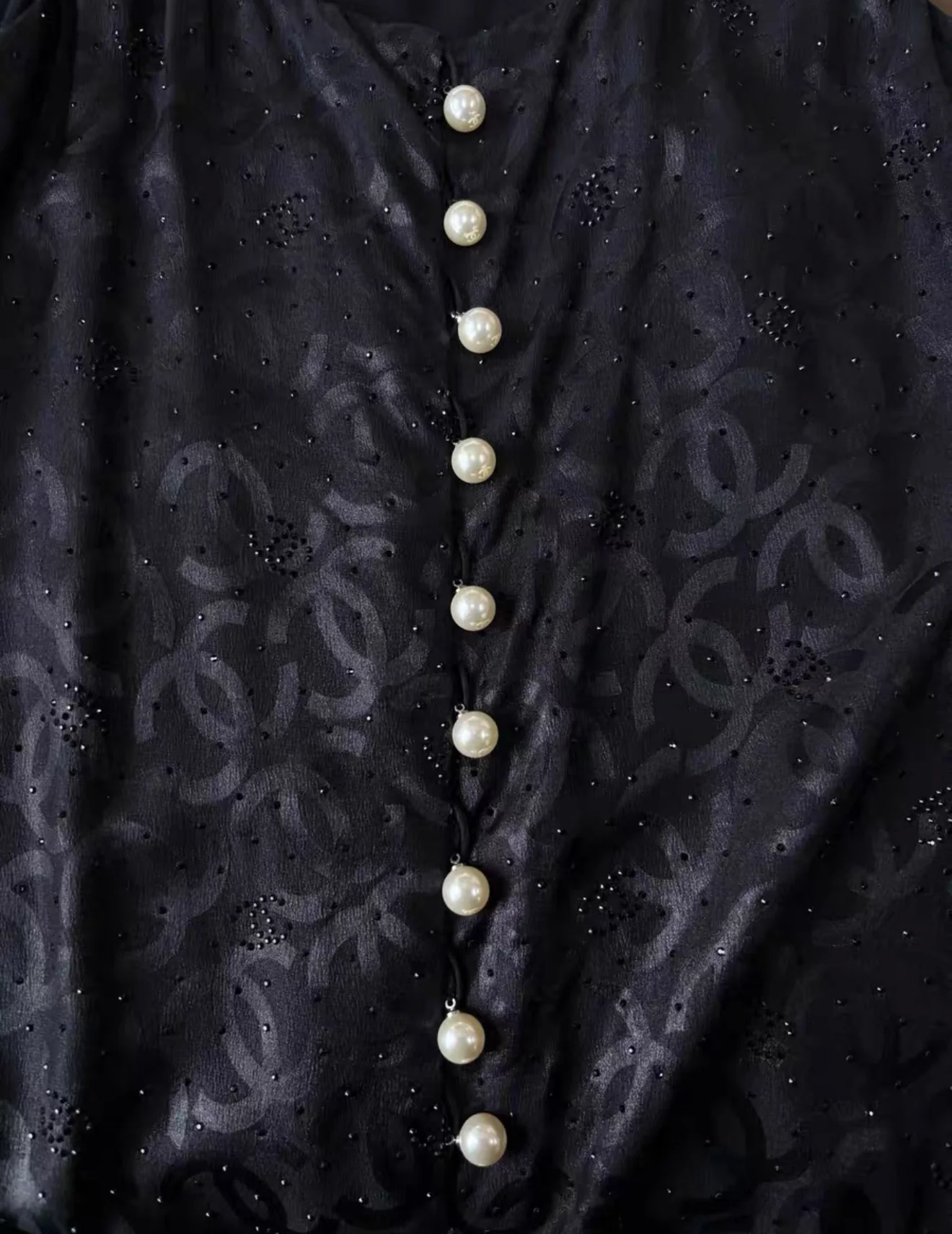 Chanel 23S black silk dress with gloves - Image 4