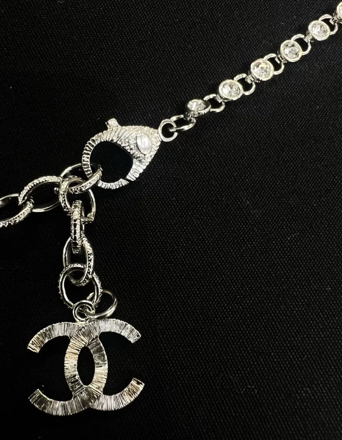 Chanel 23S bow diamond pearl double C waist chain - Image 4