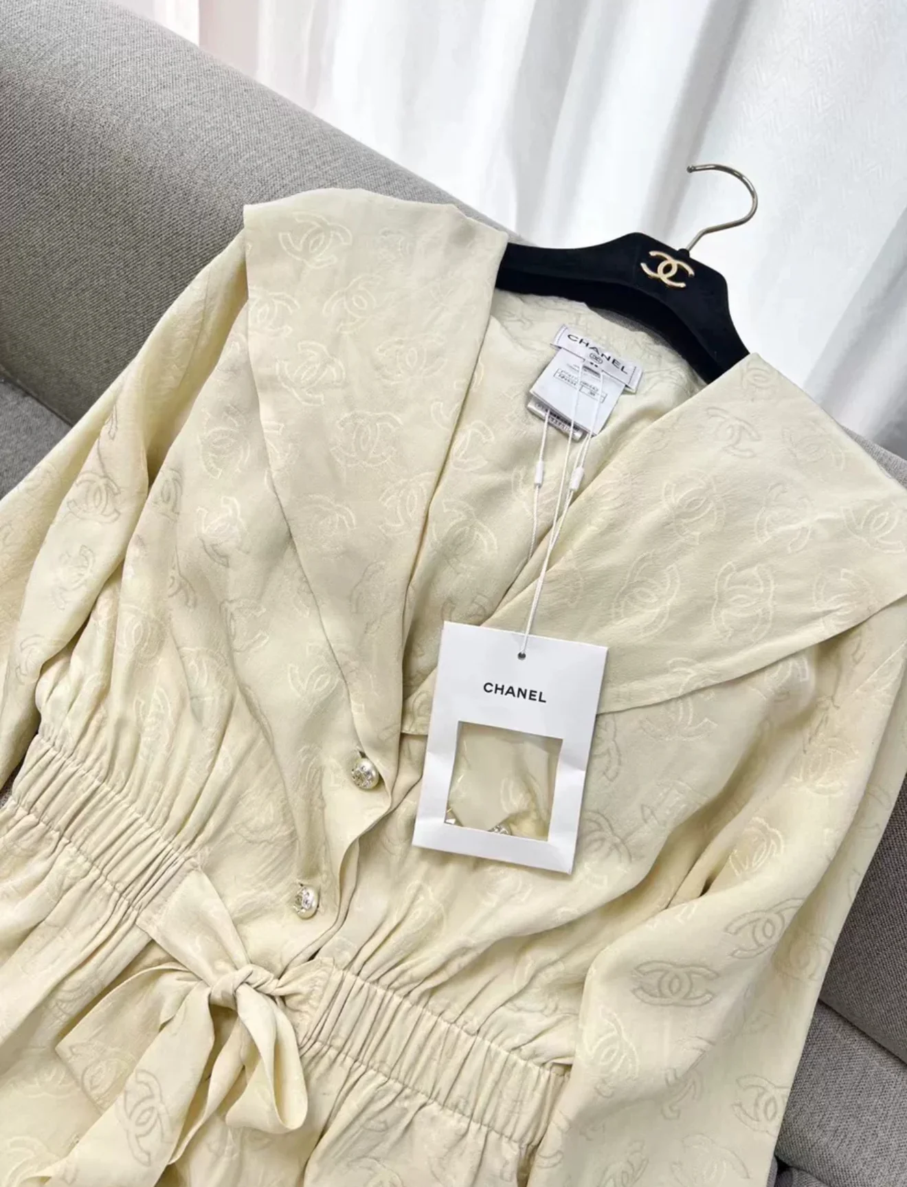 Chanel 23S Light Yellow silk Jacket - Image 3