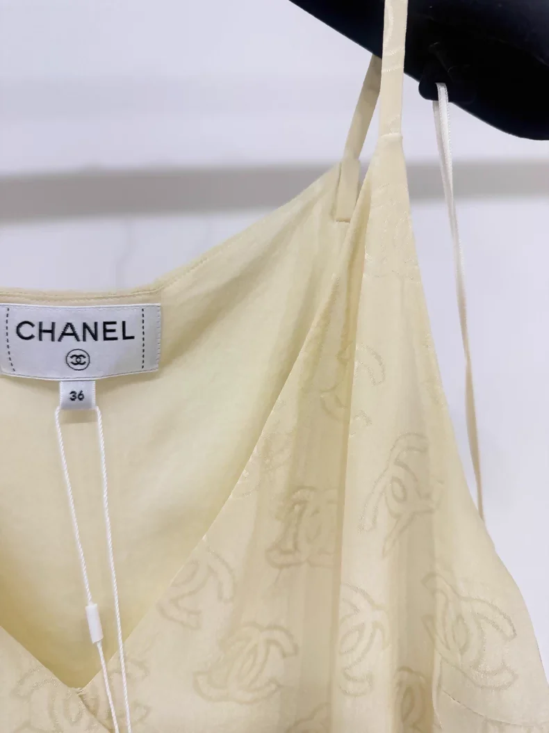 Chanel 23S pale yellow double C print silk camisole top - Image 2