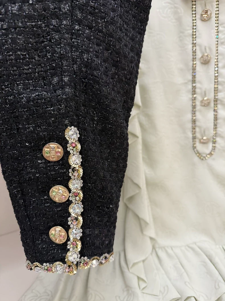 Chanel 23s black tweed jacket - Image 2