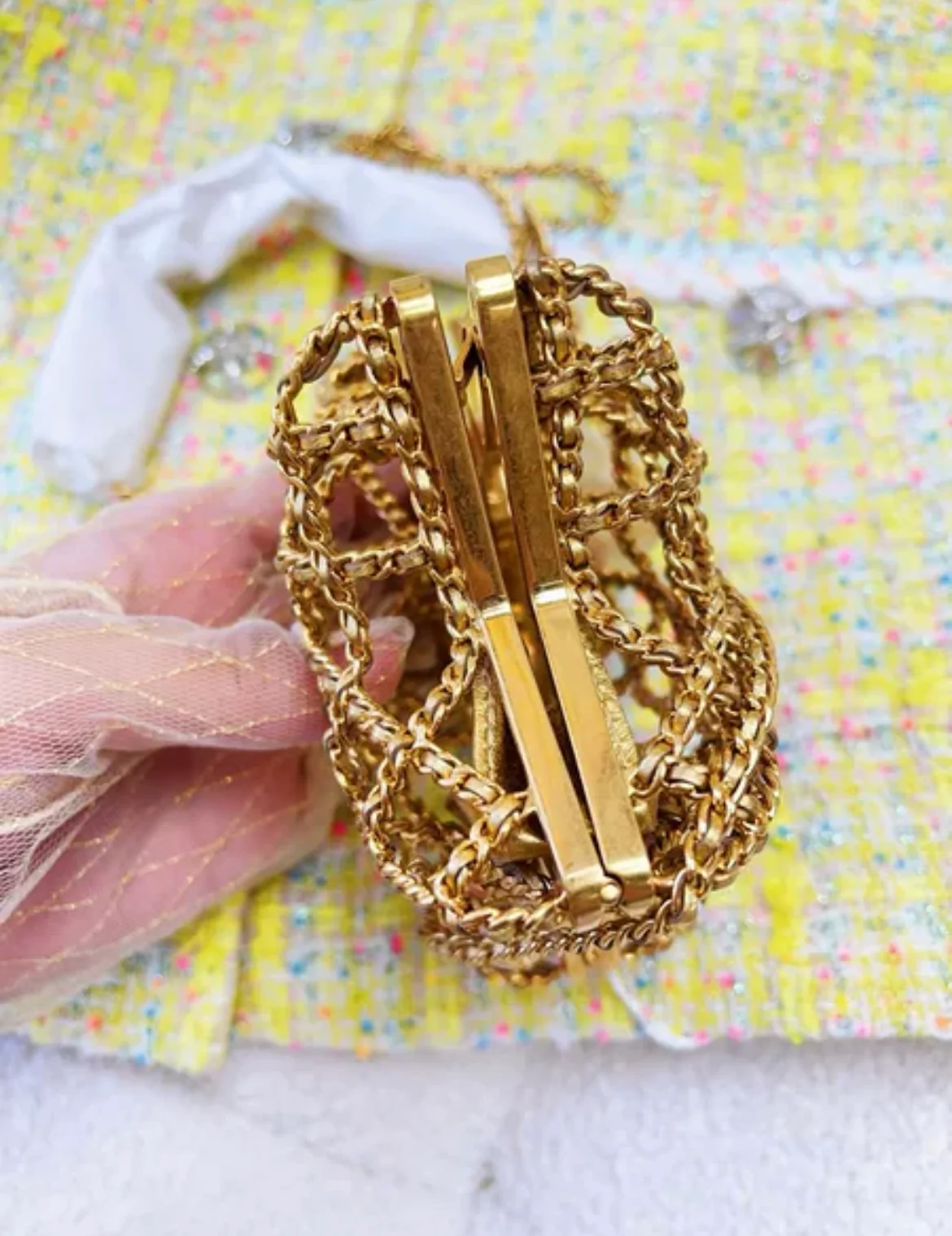 CHANEL 23S Star Minaudiere Gold Evening Bag - Image 4