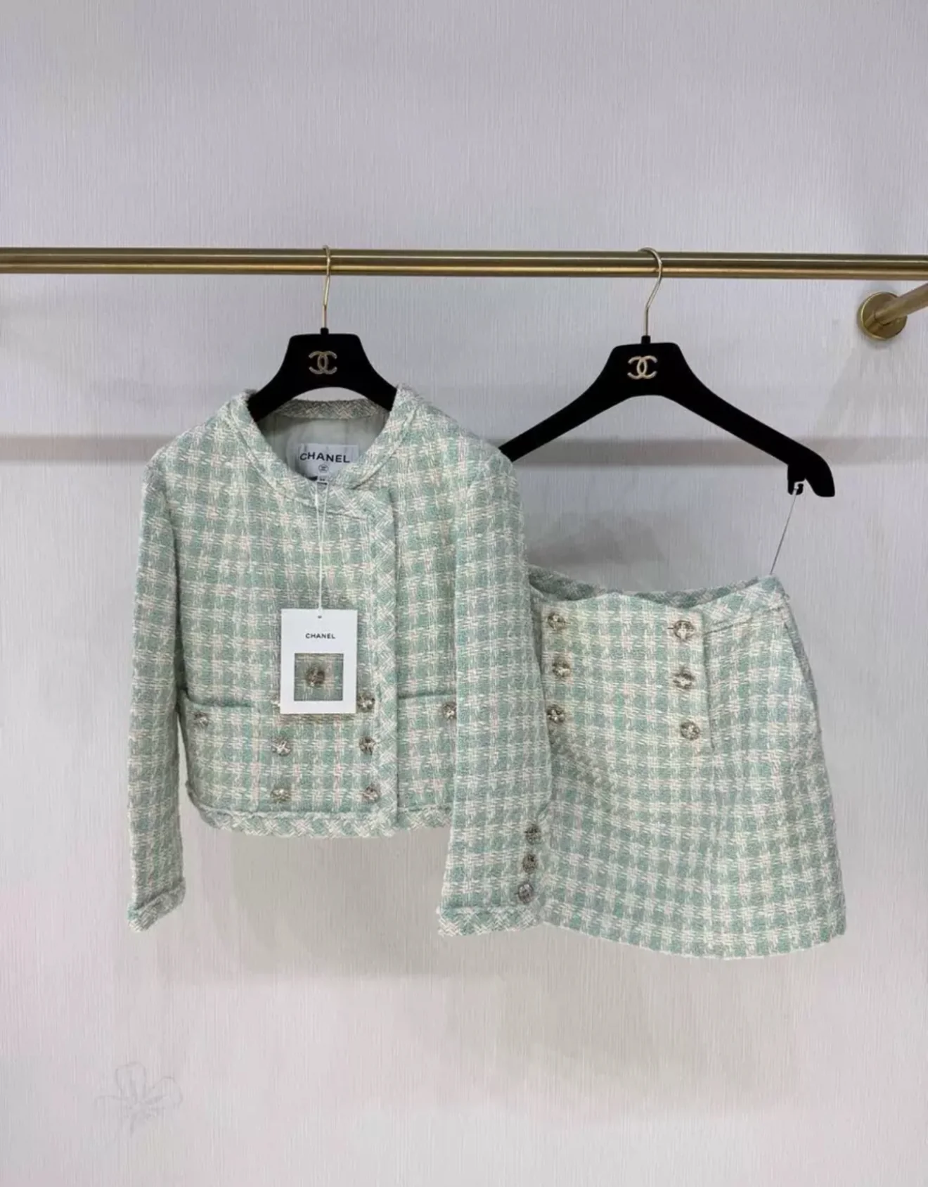 Chanel 23S Green Tweed jacket - Image 5