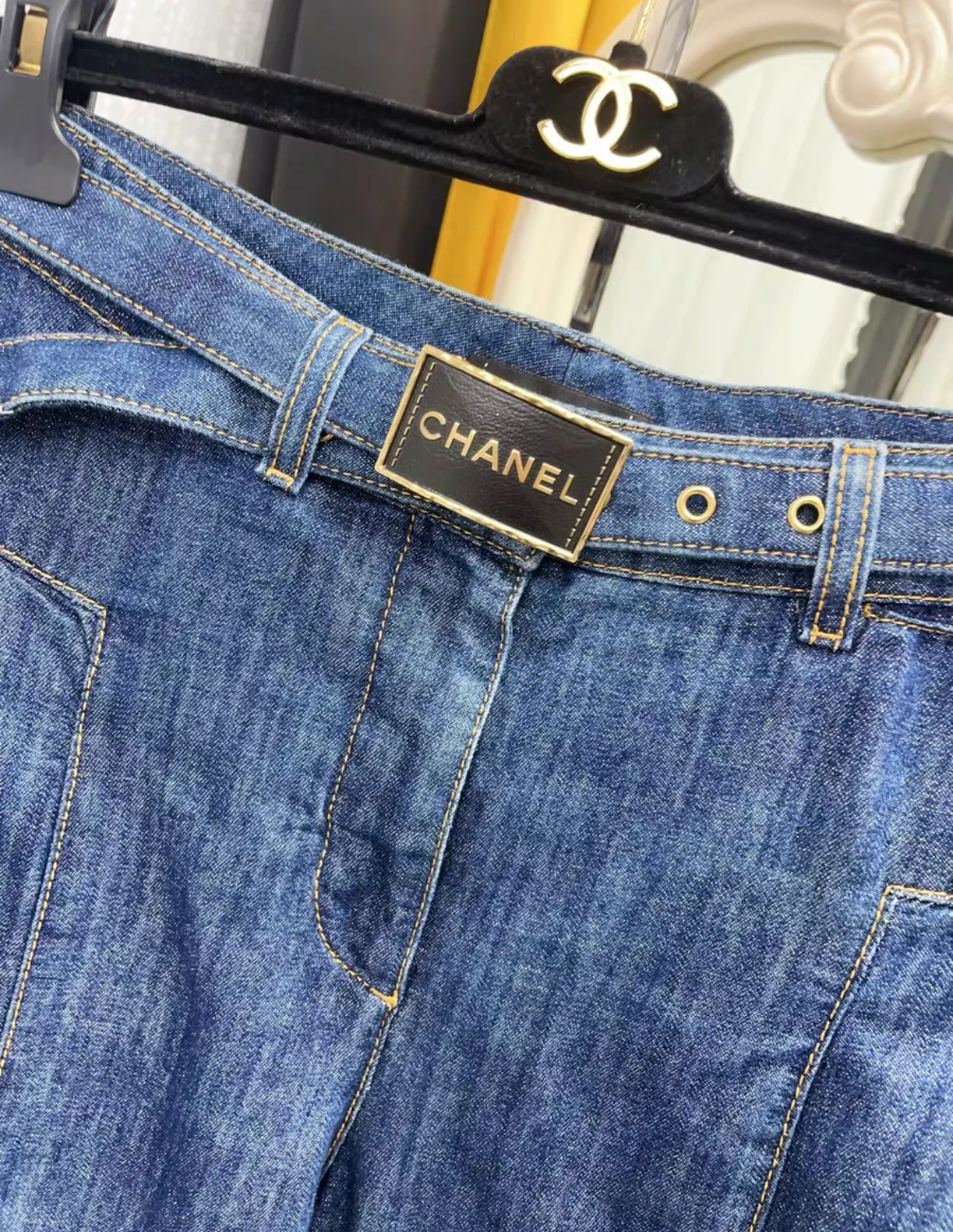 CHANEL 23S WIDE LEG DENIM PANTS WITH BELT size 38 - Image 3