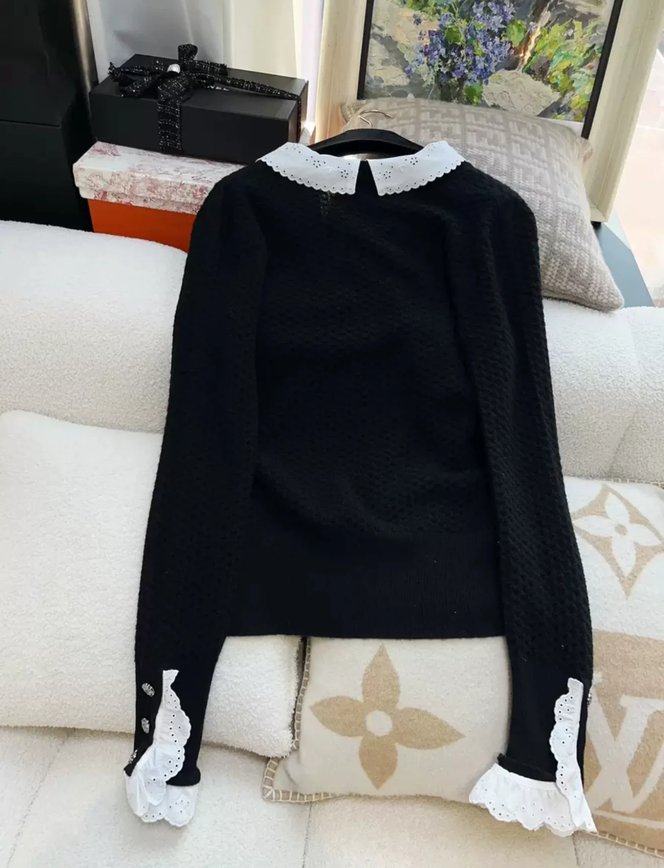 Chanel 24A black cashmere top size 34 - Image 4