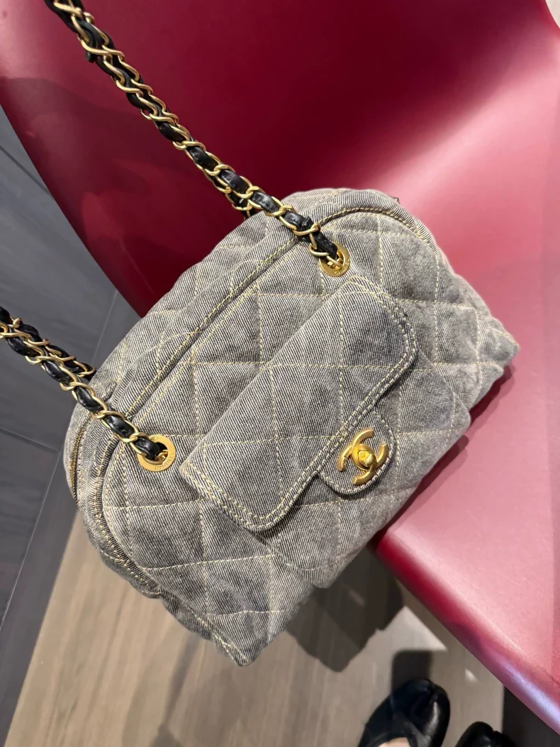 Chanel 24A bowling bag in gray denim (small size) - Image 2