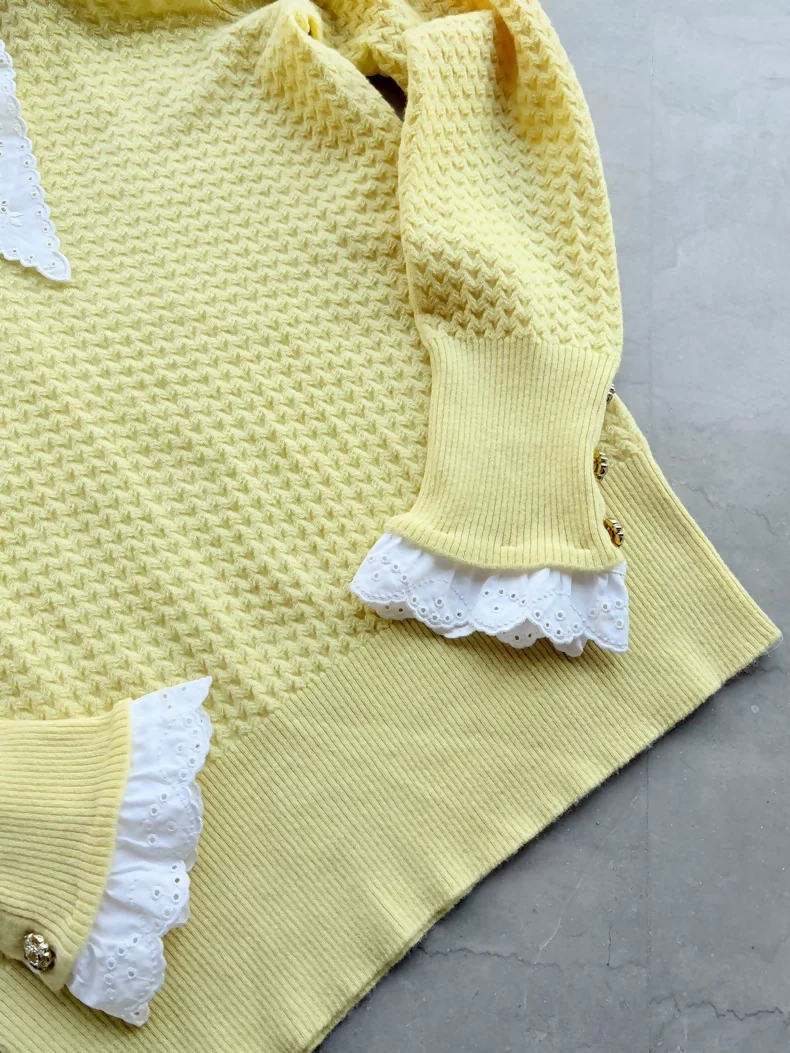 Chanel 24a Yellow Cashmere Sweater - Image 3