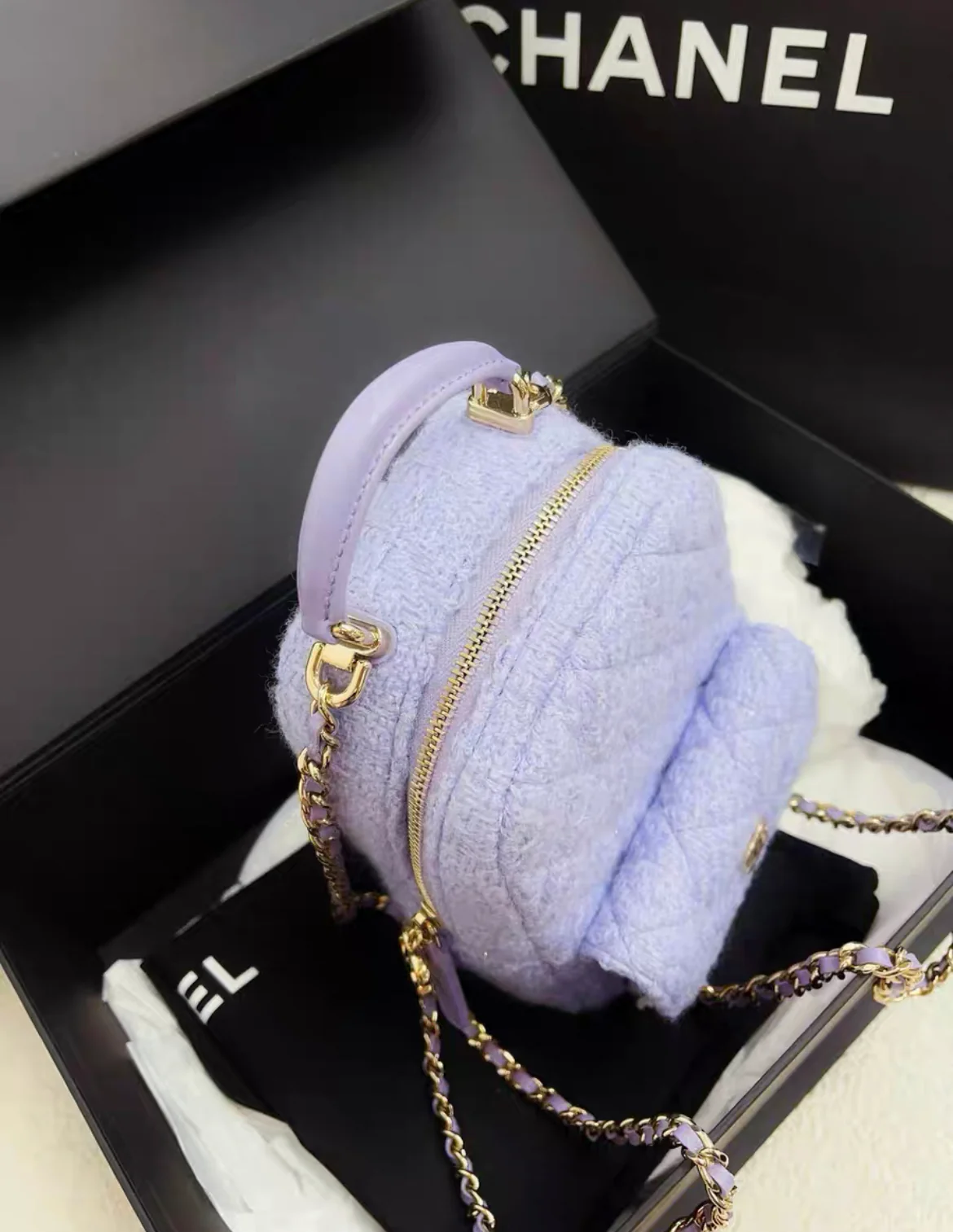 Chanel 24A CLASSIC MINI BACKPACK Wool Tweed & Gold-Tone Metal Lilac - Image 3