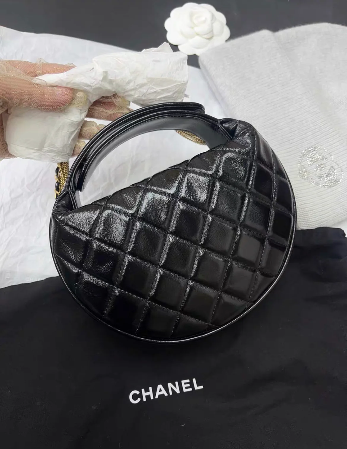 Chanel 24A Clutch Tassel Chain Hula Hoop Black - Image 4