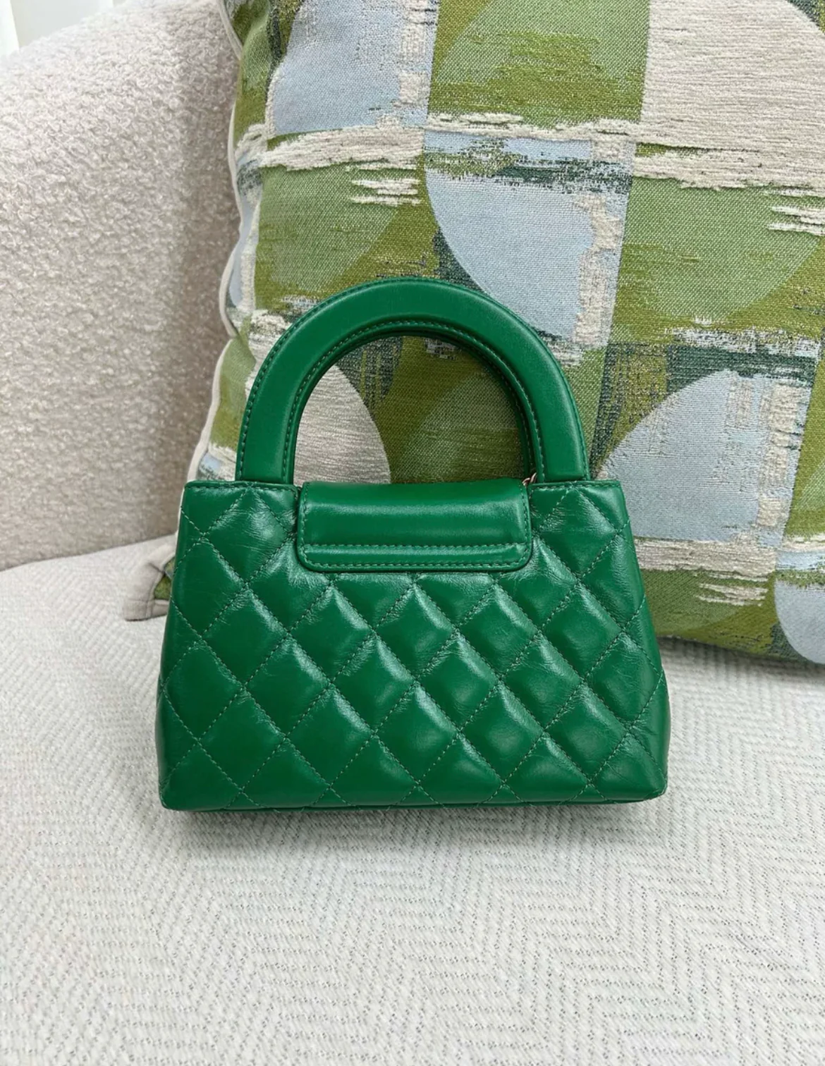 CHANEL 24A Green Kelly Bag Gold hardware - Image 2