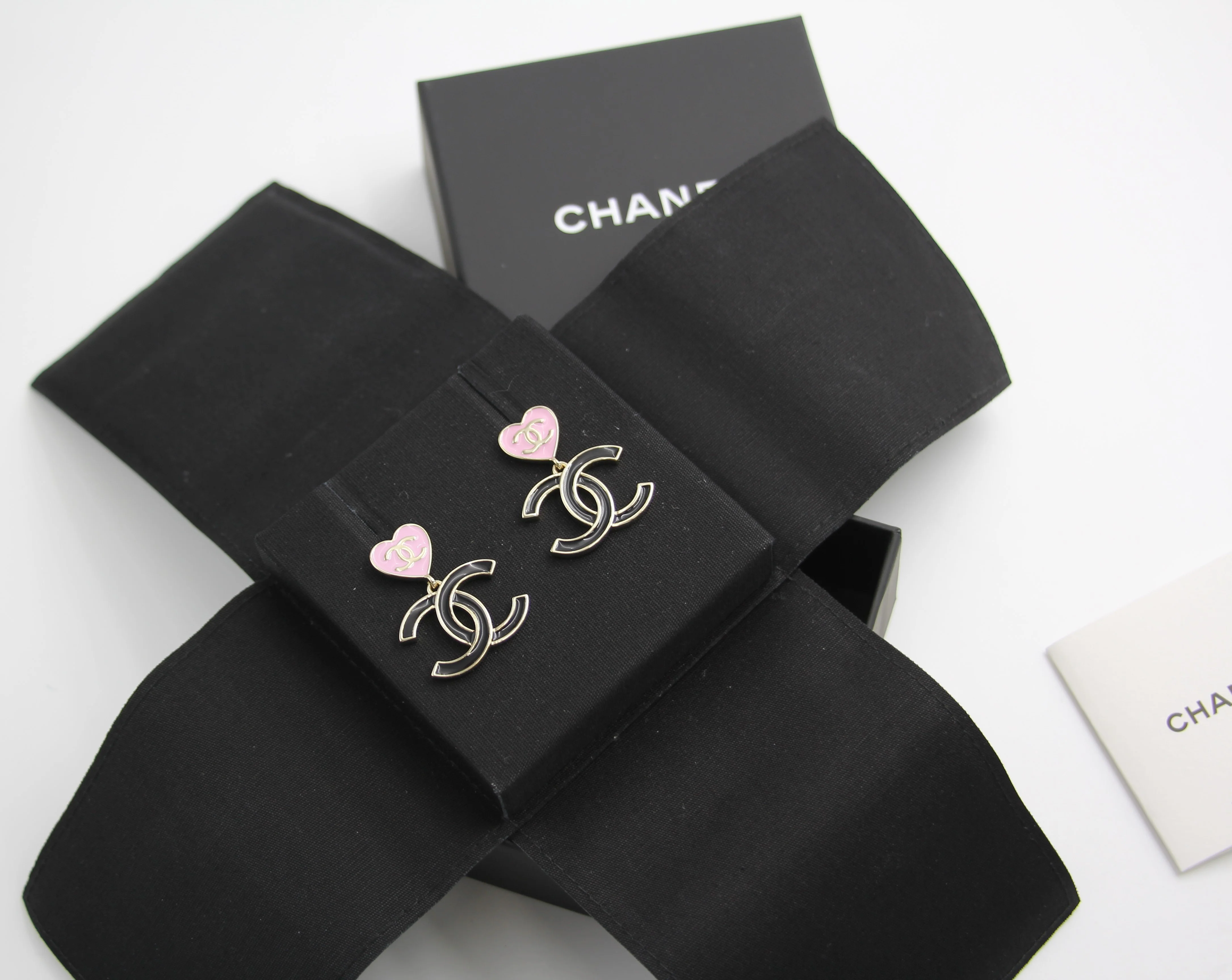 Chanel 24A Metal Pink Heart X Black Cc Dangle Earrings - Image 2