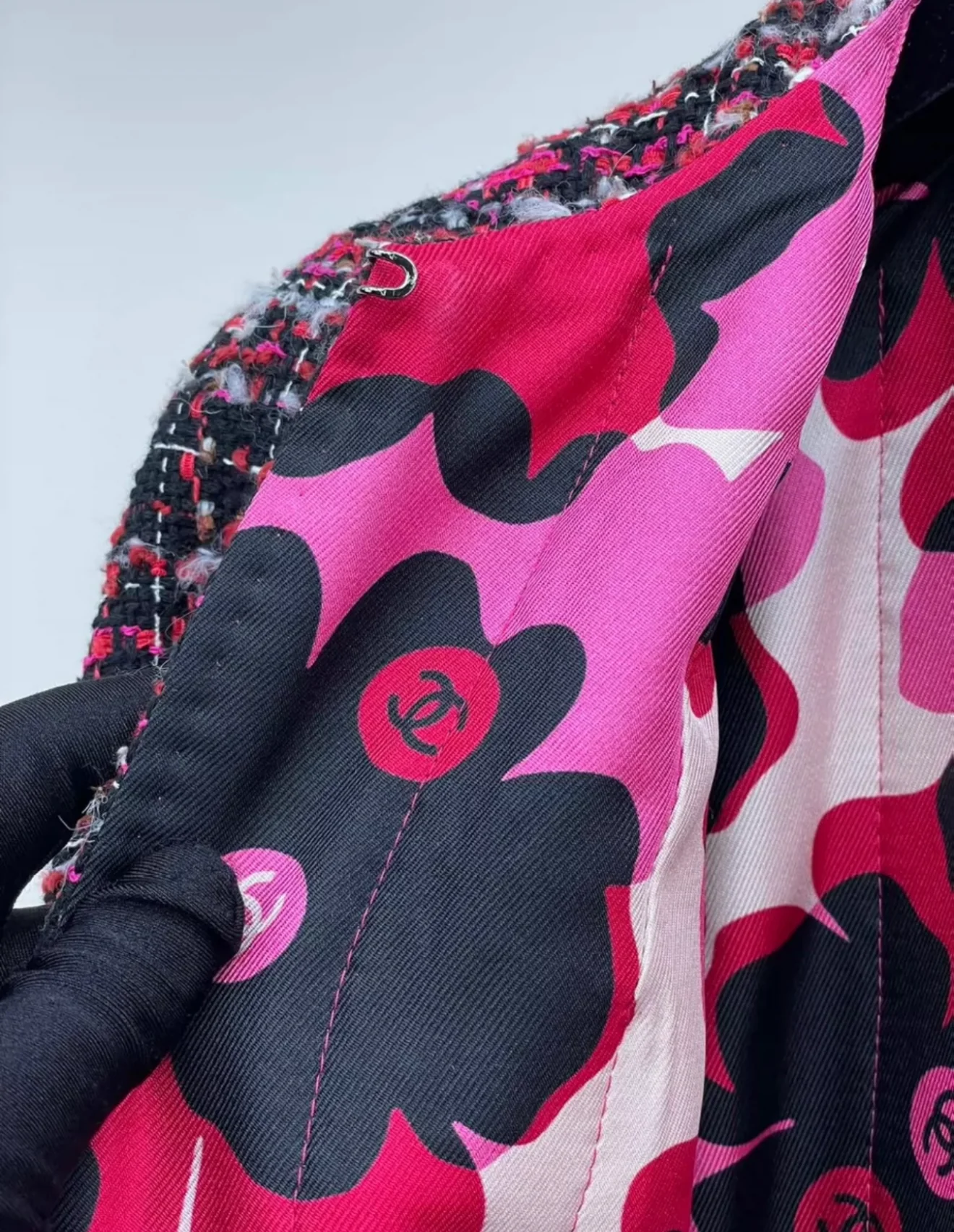 Chanel 24A red tweed coat - Image 5