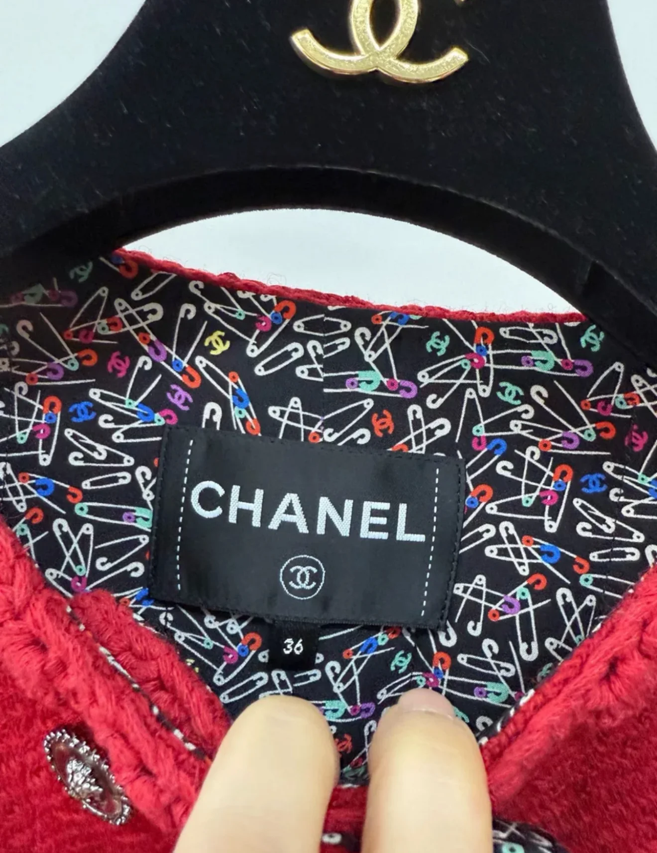 Chanel 24A Red Tweed Jacket - Image 3