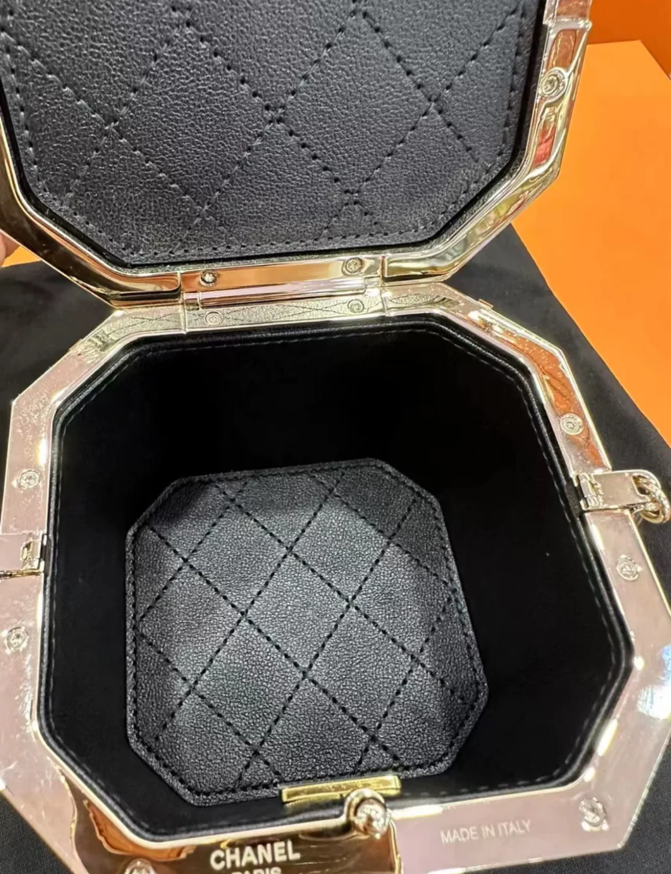 Chanel 24A Tea Box Minaudiere - Image 3