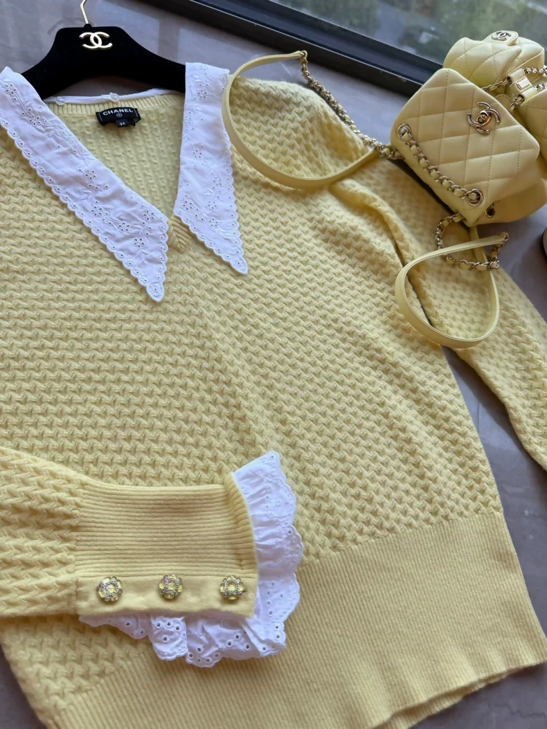Chanel 24A yellow cashmere cardigan - Image 2