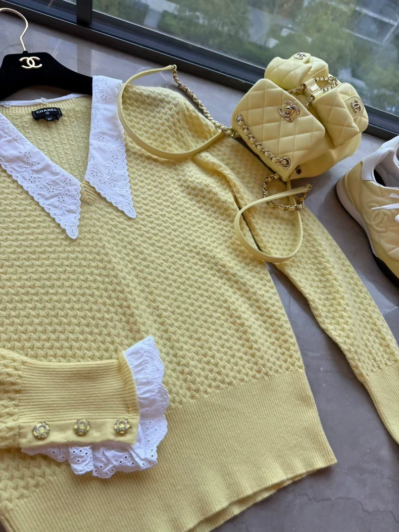 Chanel 24A yellow cashmere cardigan - Image 3