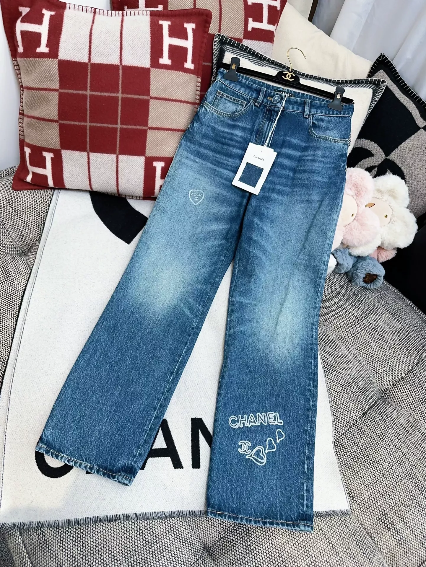 Chanel 24b blue straight jeans - Image 3