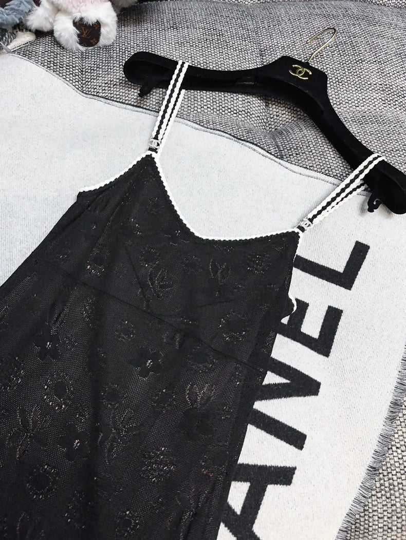 Chanel 24B black lace dress - Image 2