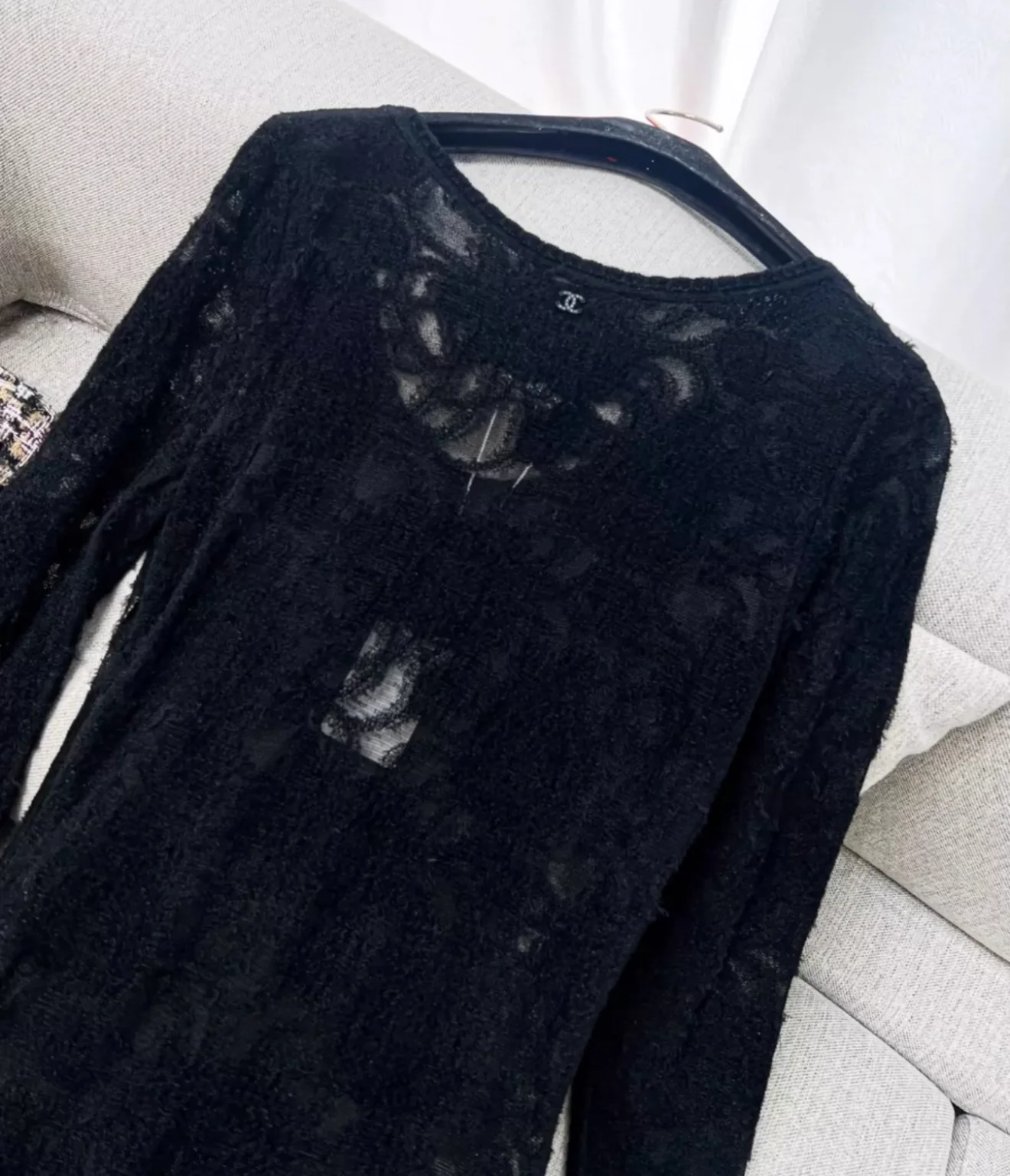 Chanel 24B black lace dress - Image 7