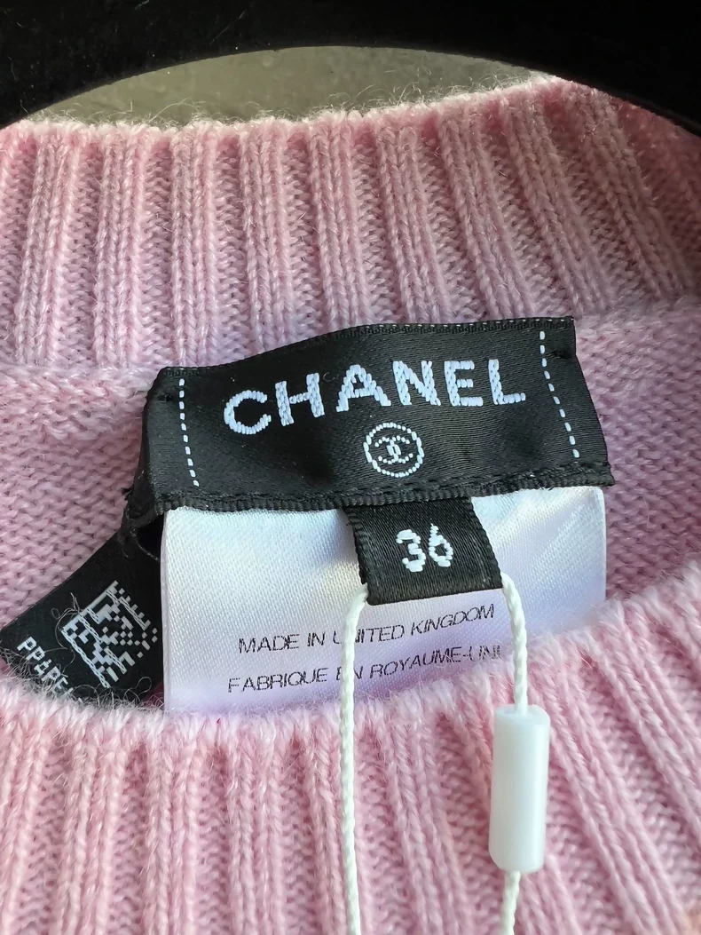 Chanel 24B pink top - Image 3