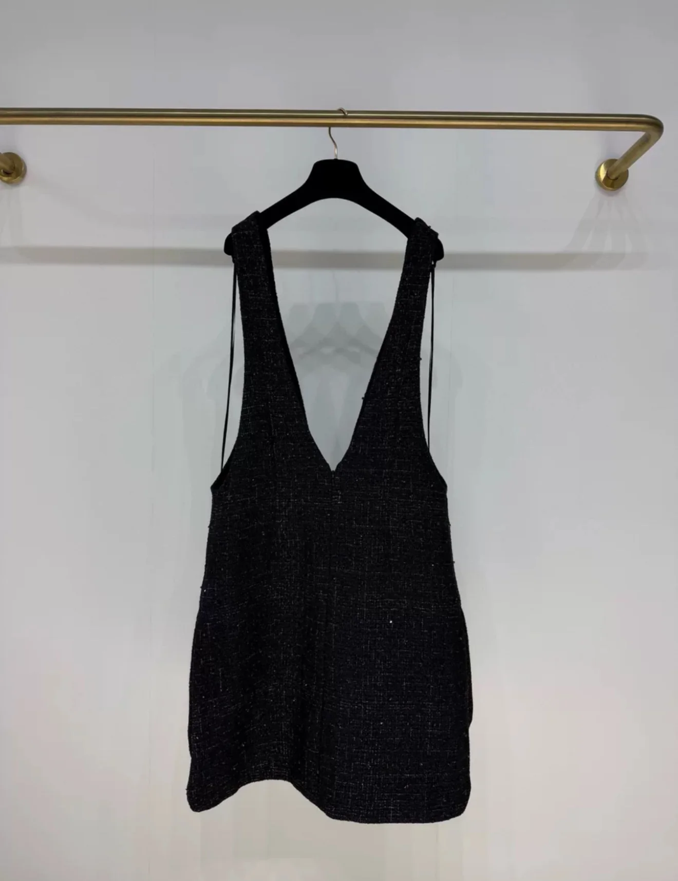 Chanel 24C Black & Pink Iridescent Tweed Dress - Image 5
