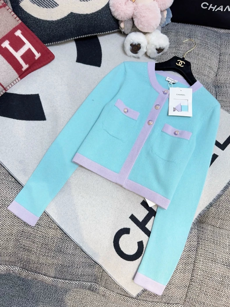 Chanel 24C blue, pink and purple cashmere cardigan - Image 3