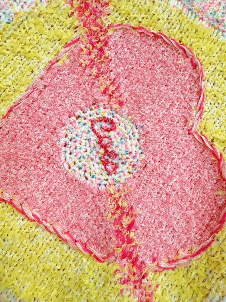 Chanel 24c pink yellow heart top - Image 3