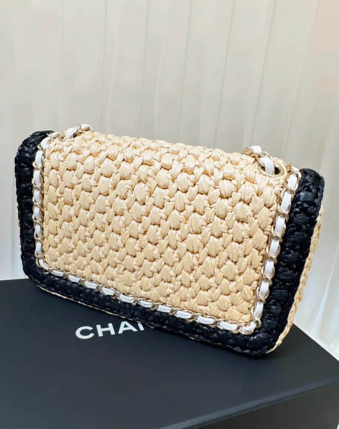 Chanel 24C Flap Bag in Black Raffia with Braided Chain - Image 3