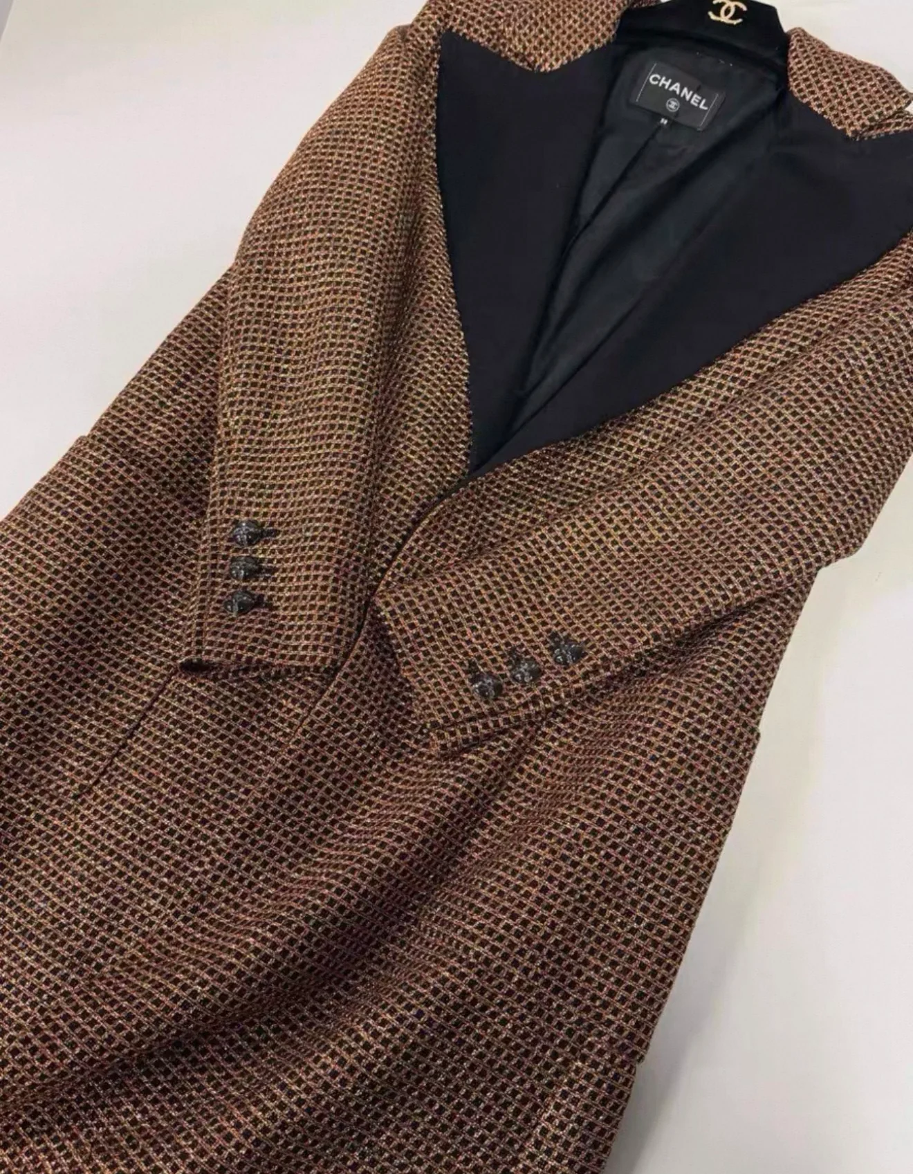 Chanel 24C Gold tweed Coat - Image 2