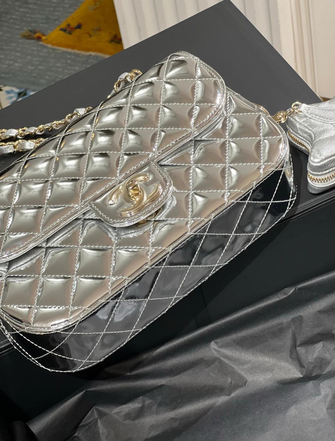 Chanel 24C Rectangle Flap, Silver Mirror Patent Leather With Star Coin Purse And Gold Hardware, New In Box - Image 7