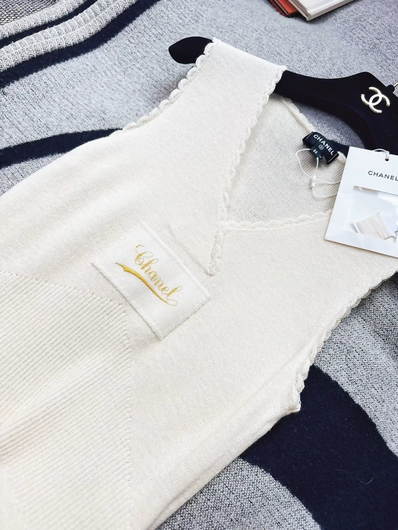 Chanel 24k white ecru dress - Image 3