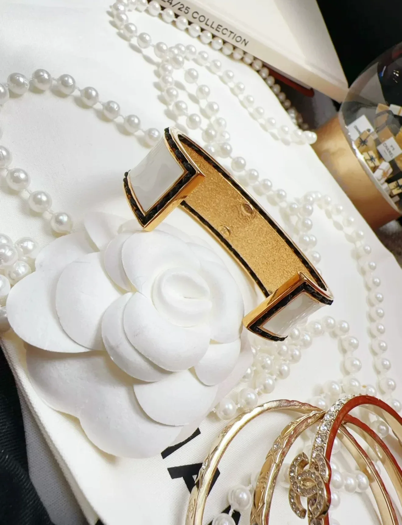 Chanel 24C White Black Open Bracelet - Image 4