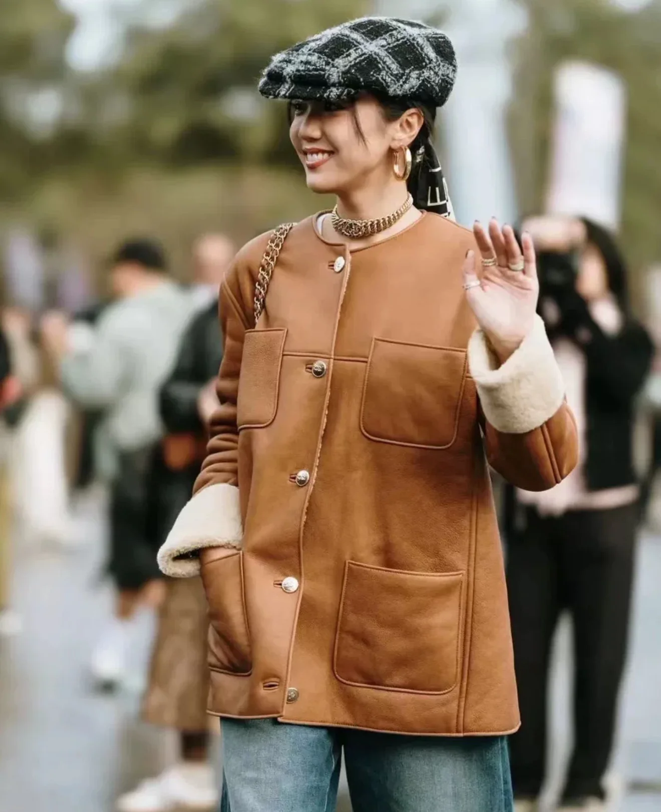 Chanel 24K Brown Shearling Coat - Image 2
