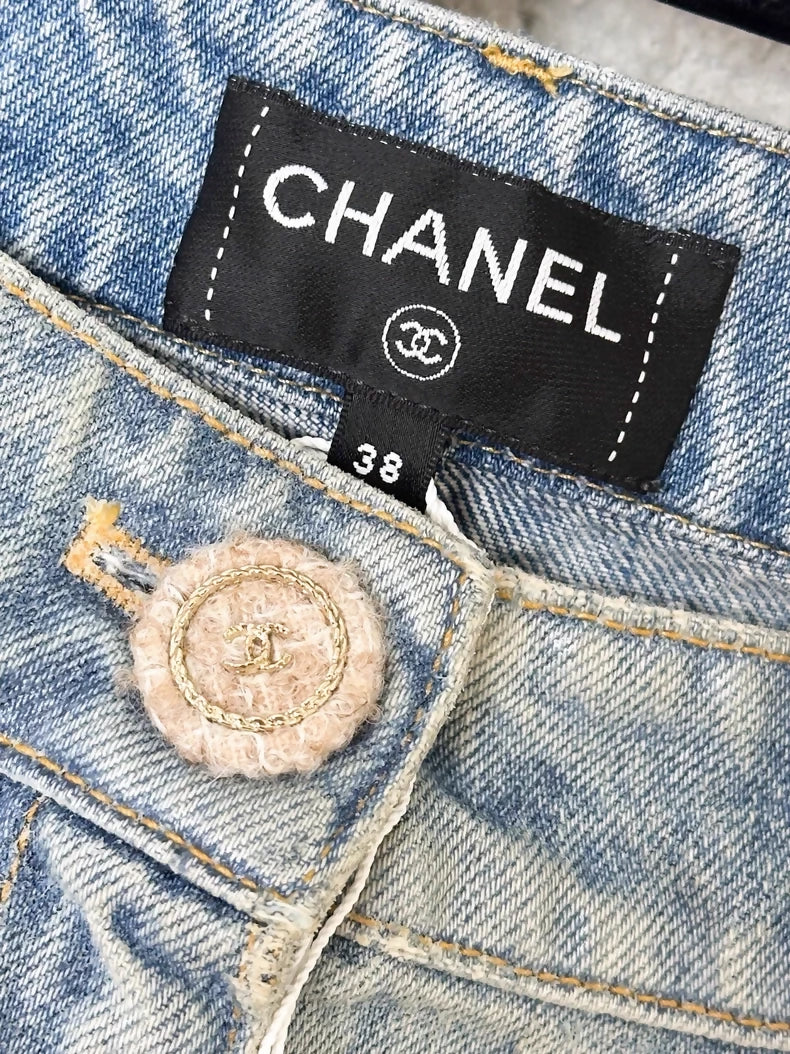Chanel 24K Fall/Winter denim jeans - Image 3
