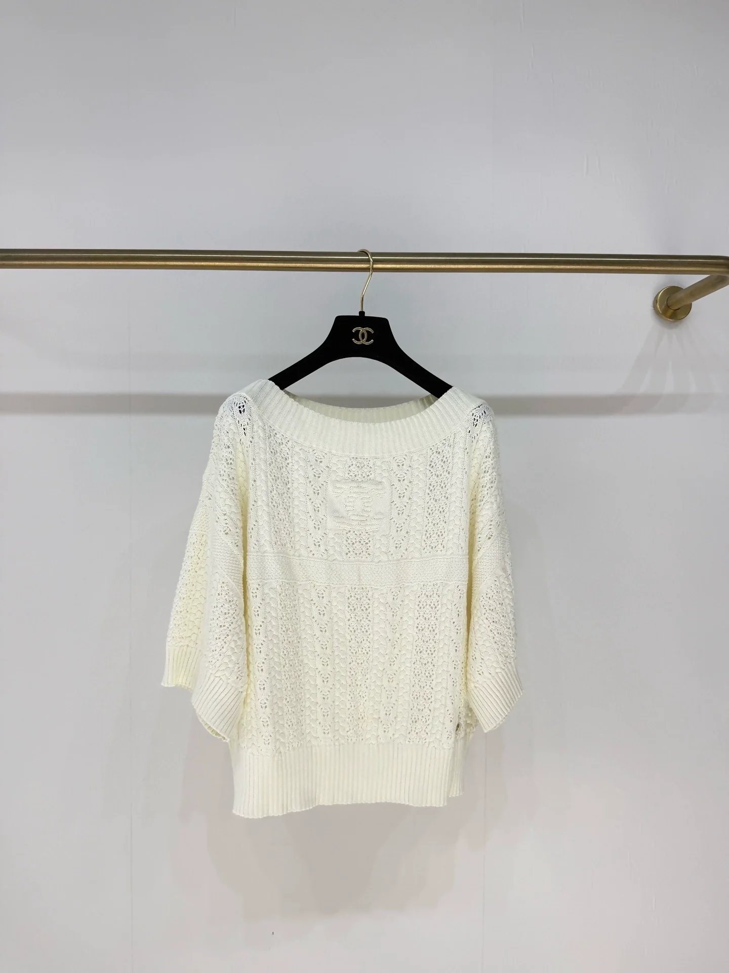 Chanel 24m coco beach knit top