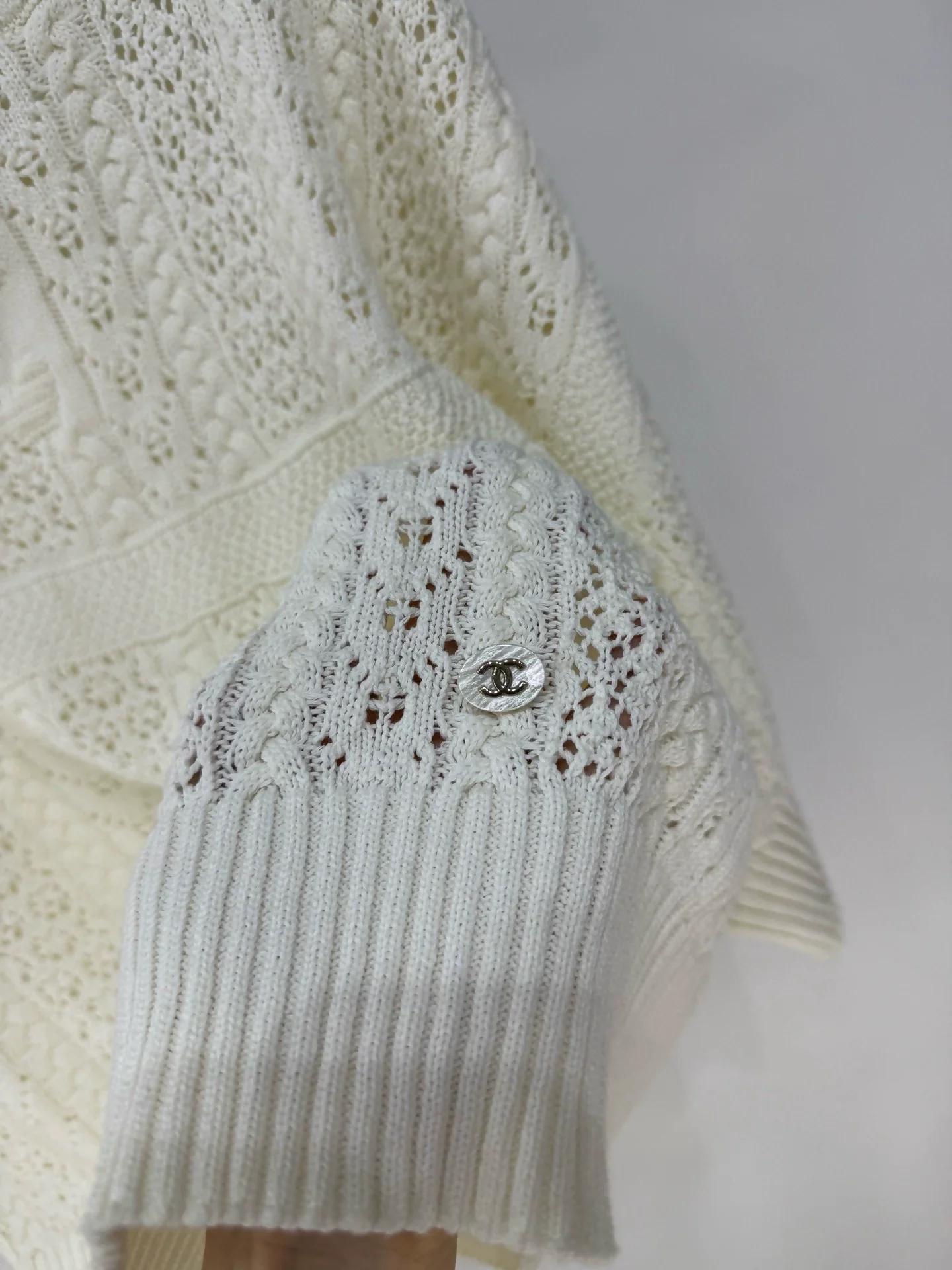 Chanel 24m coco beach knit top - Image 3