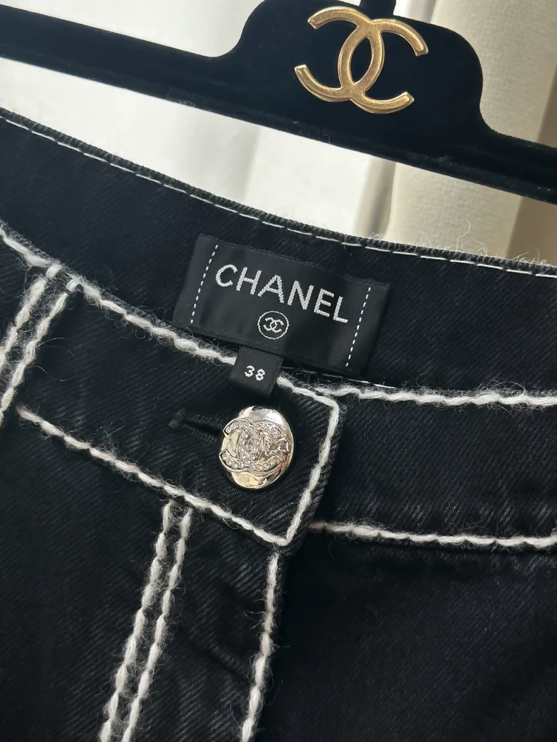 Chanel 24N Coco neige wide leg pants - Image 2
