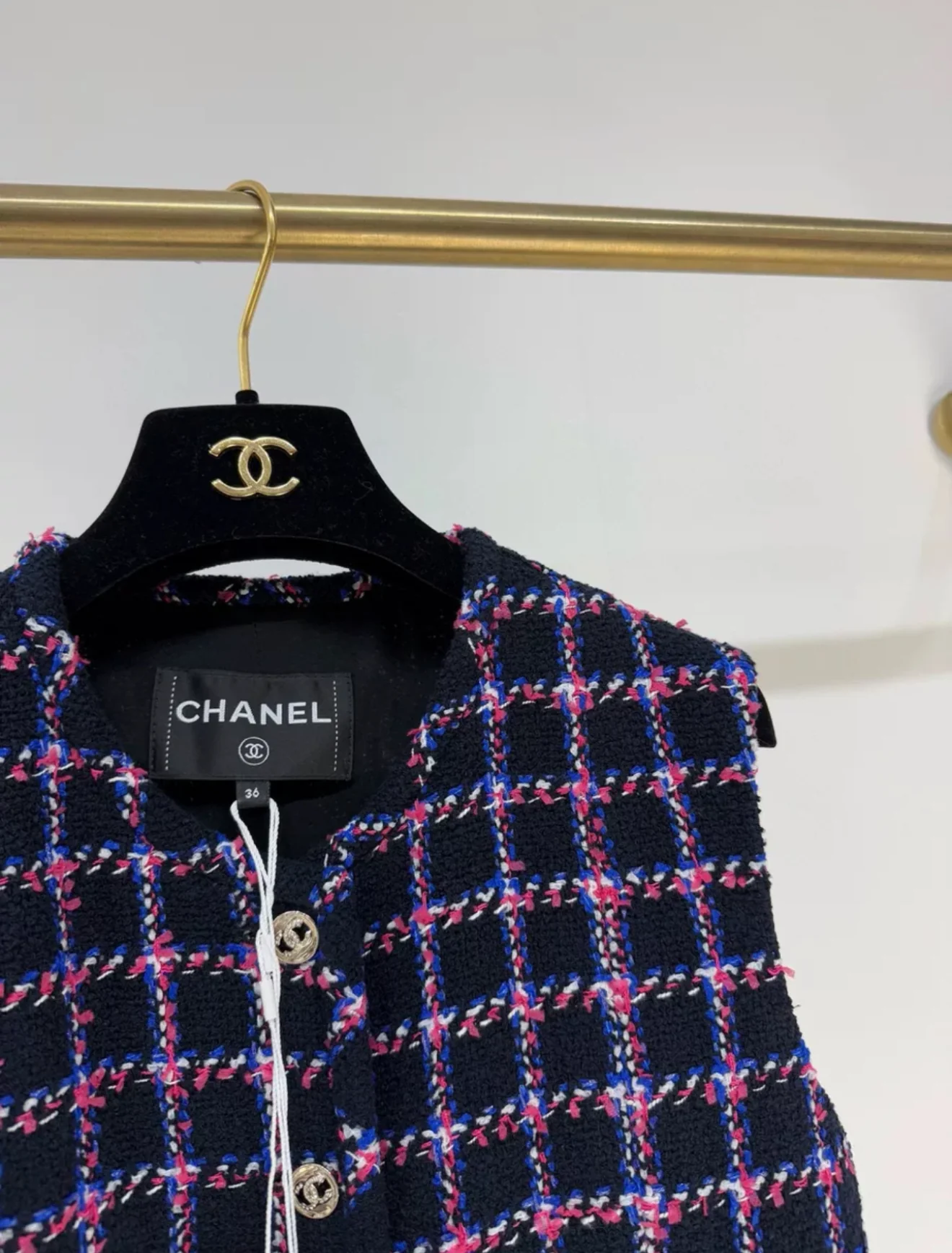 Chanel 24P Black & Pink Tweed Vest - Image 2