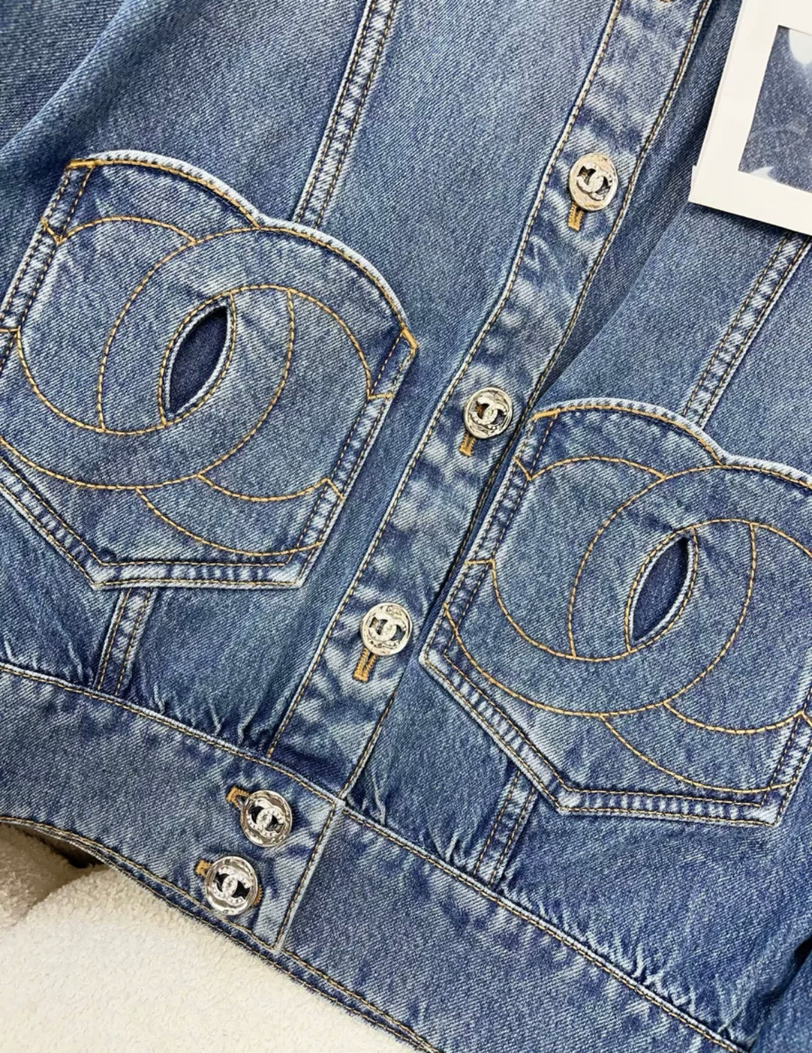 Chanel 24P Blue Denim Jacket with CC Pockets size 36 - Image 3