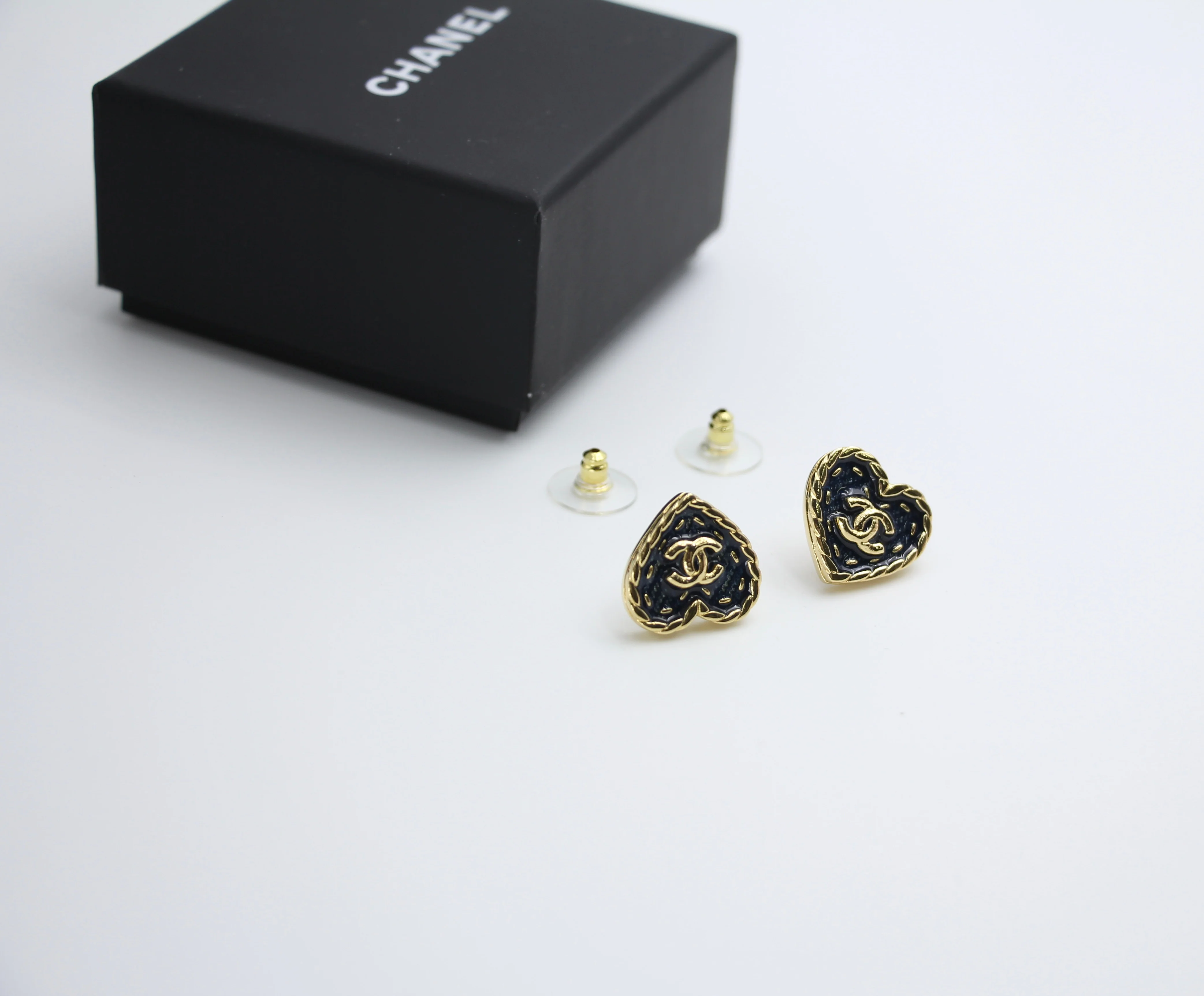 Chanel 24P Denim Love Earrings - Image 10